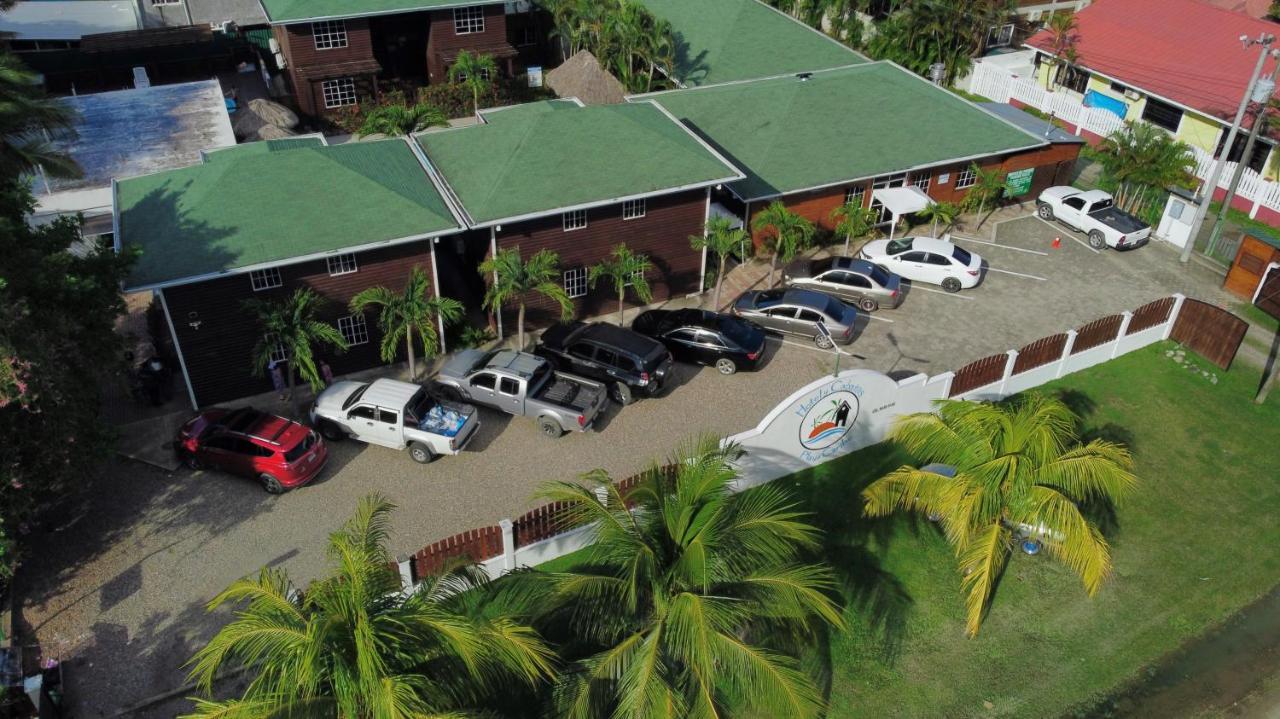 Hotel Playa Caribe Tela Exteriör bild